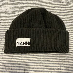 Ganni Dark Green Ribbed Beanie